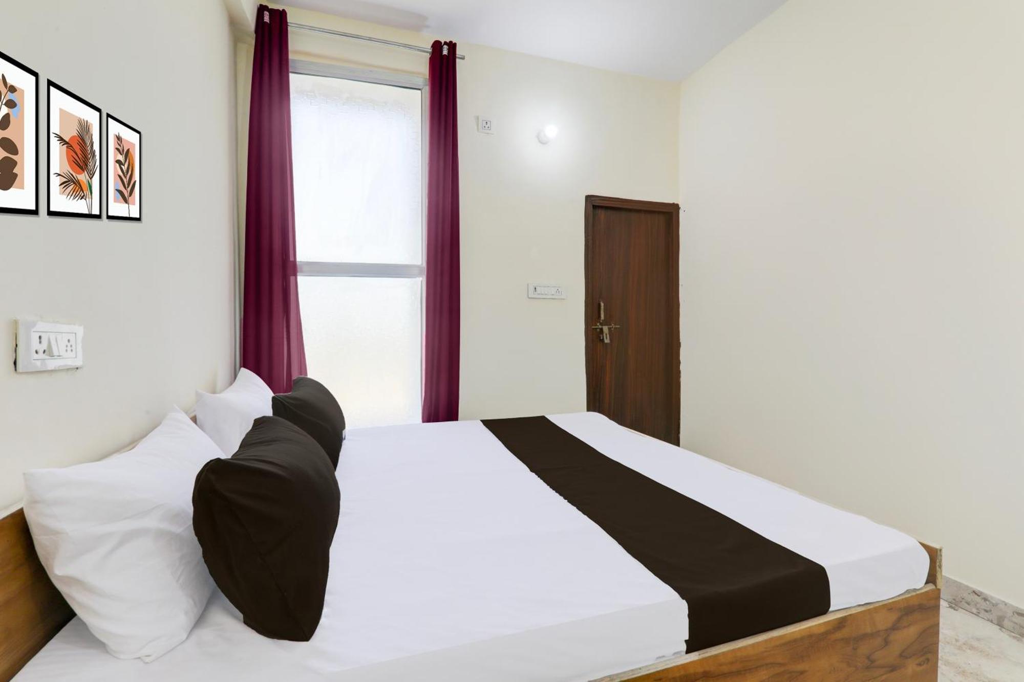 Hotel O Rn Chinhat Екстер'єр фото