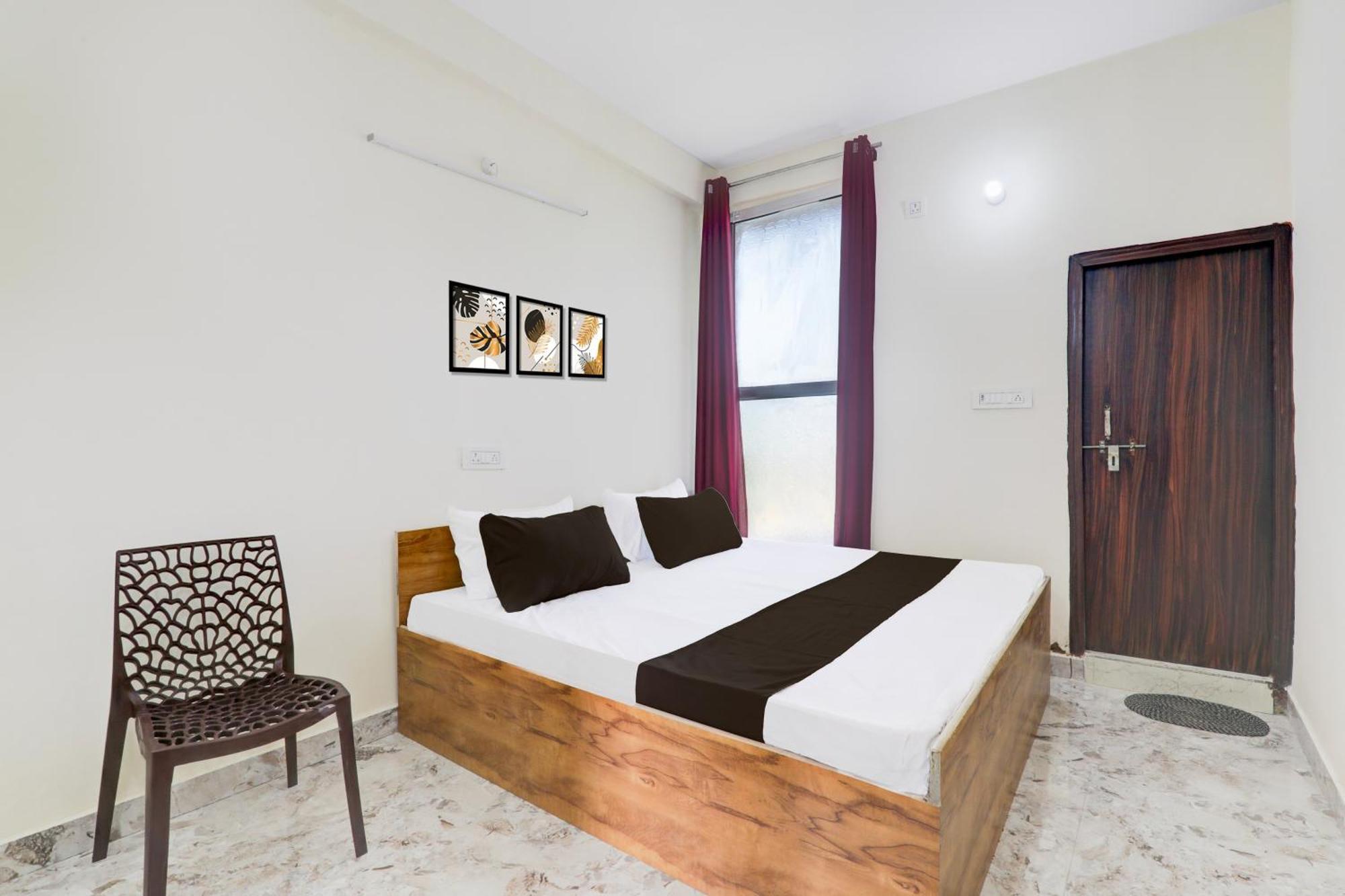 Hotel O Rn Chinhat Екстер'єр фото